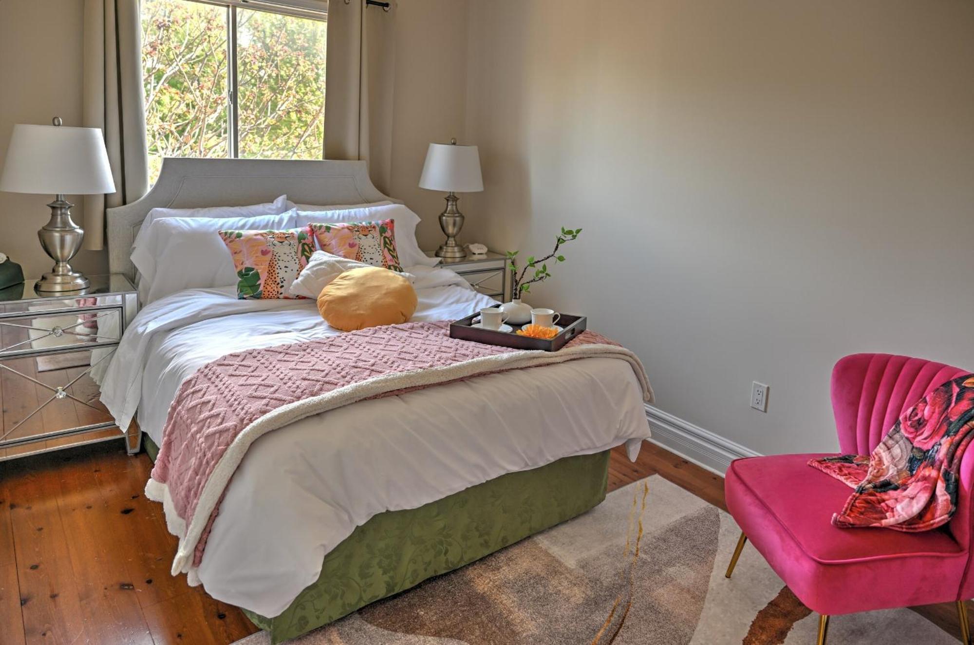 Welcome Home! Acores Bed & Breakfast Toronto Oda fotoğraf